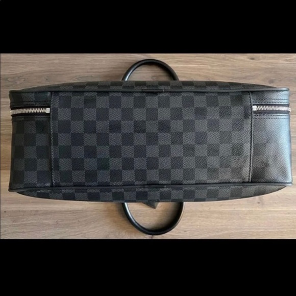 Louis Vuitton Black Overnight Cross Body - Picture 6 of 12